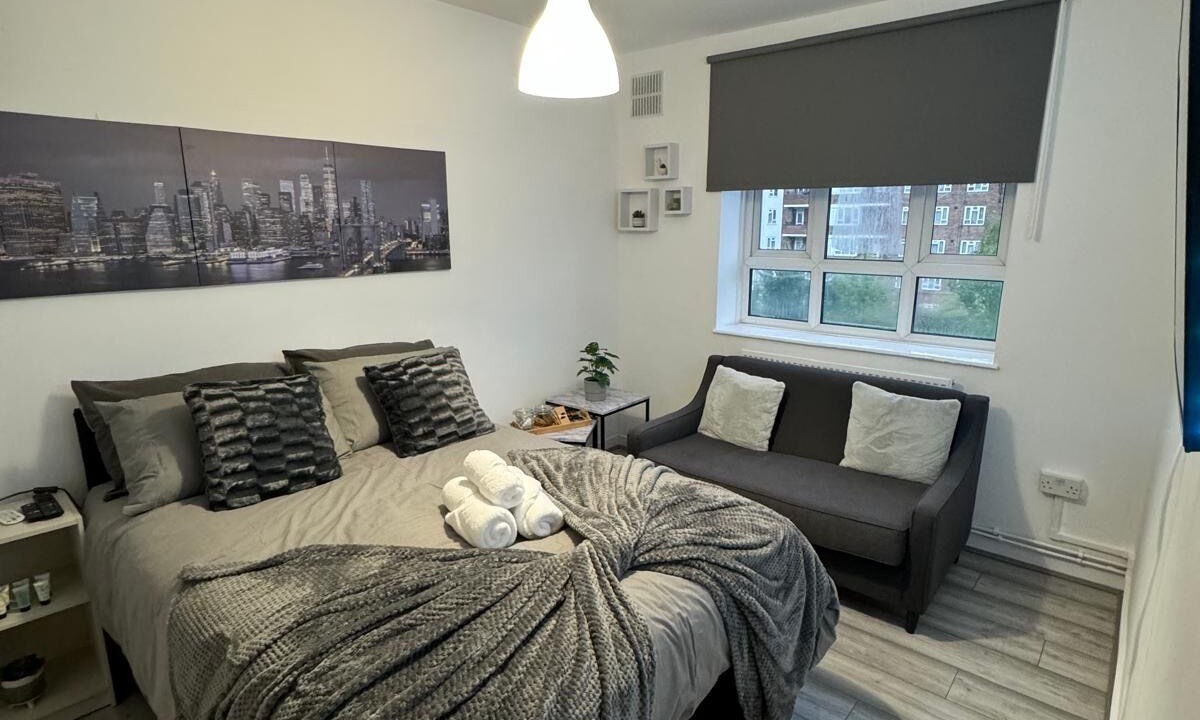 Photo of Bedroom in Bromley South