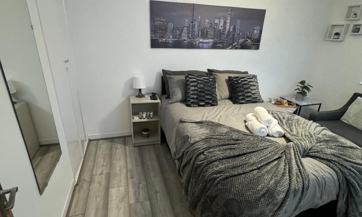 Photo of Bedroom in Bromley South