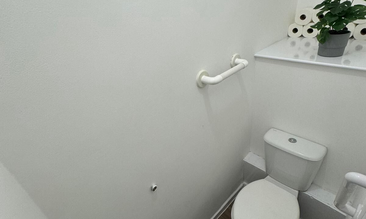 Photo of Bathroom in Bromley South