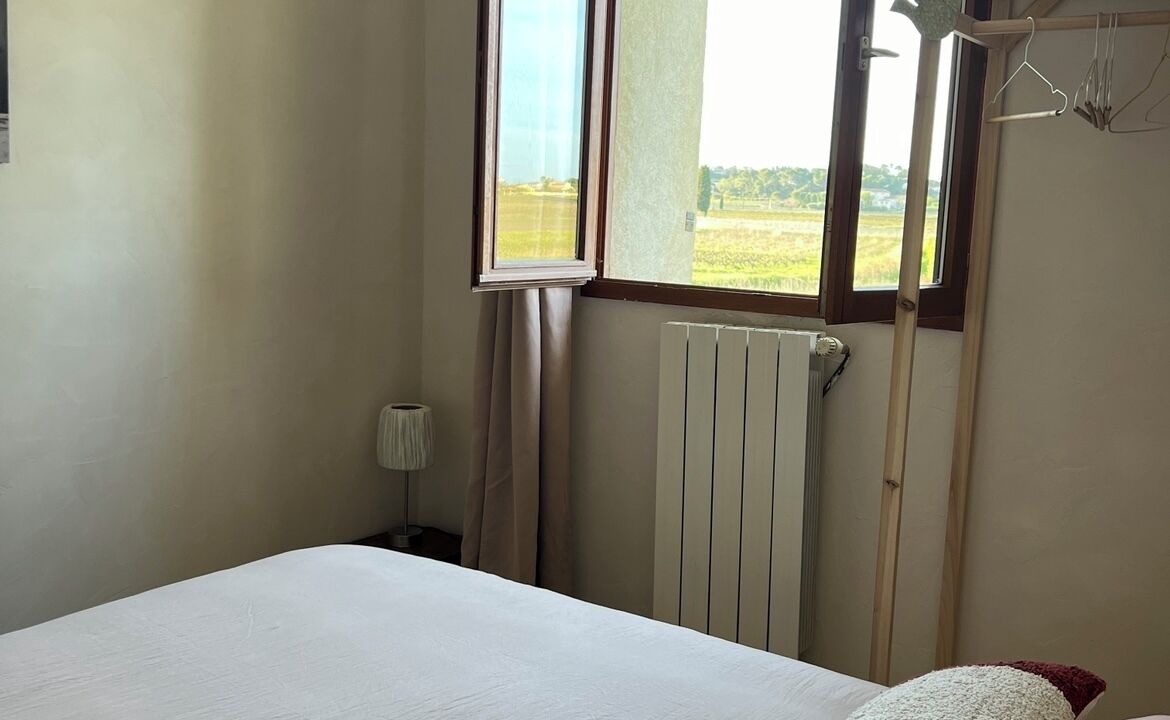 Photo of Bedroom in Pont-Saint-Esprit