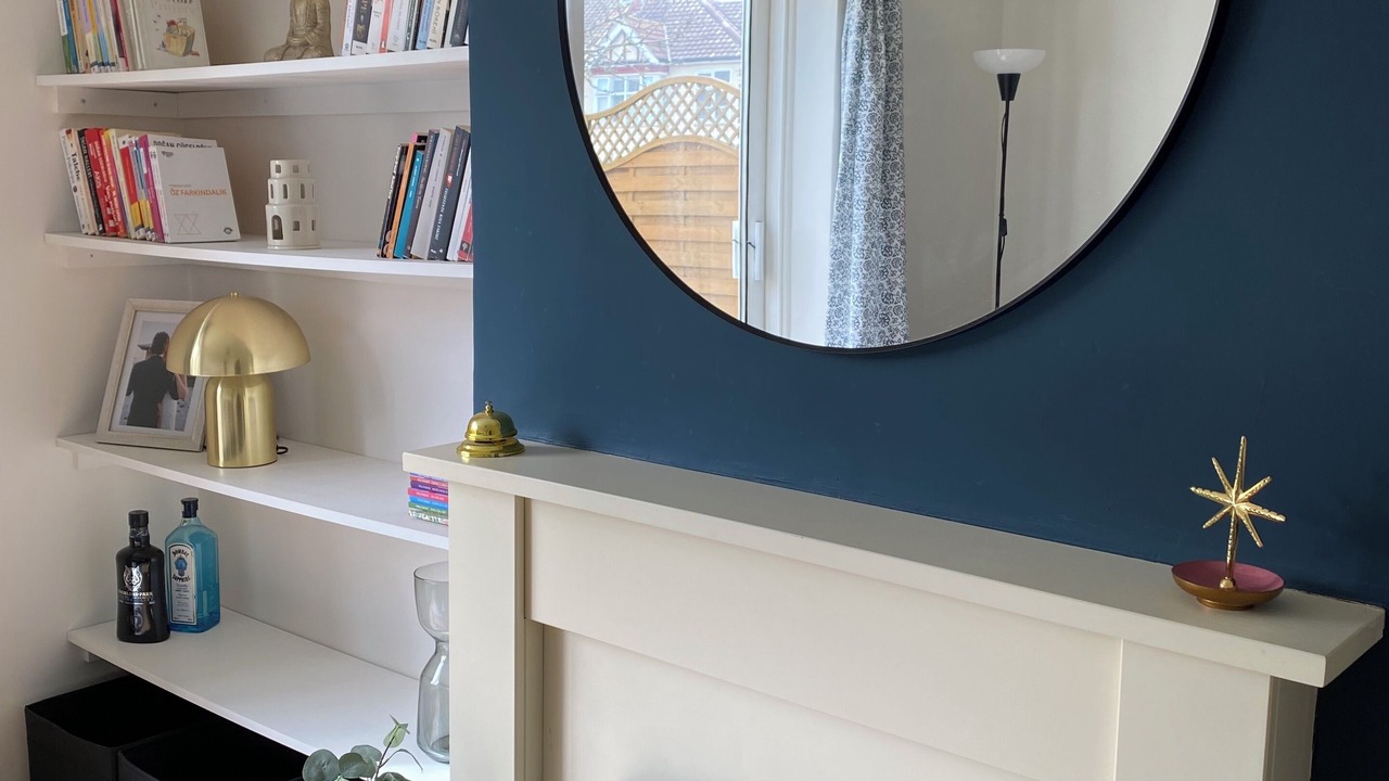 Photo of Others in Lee