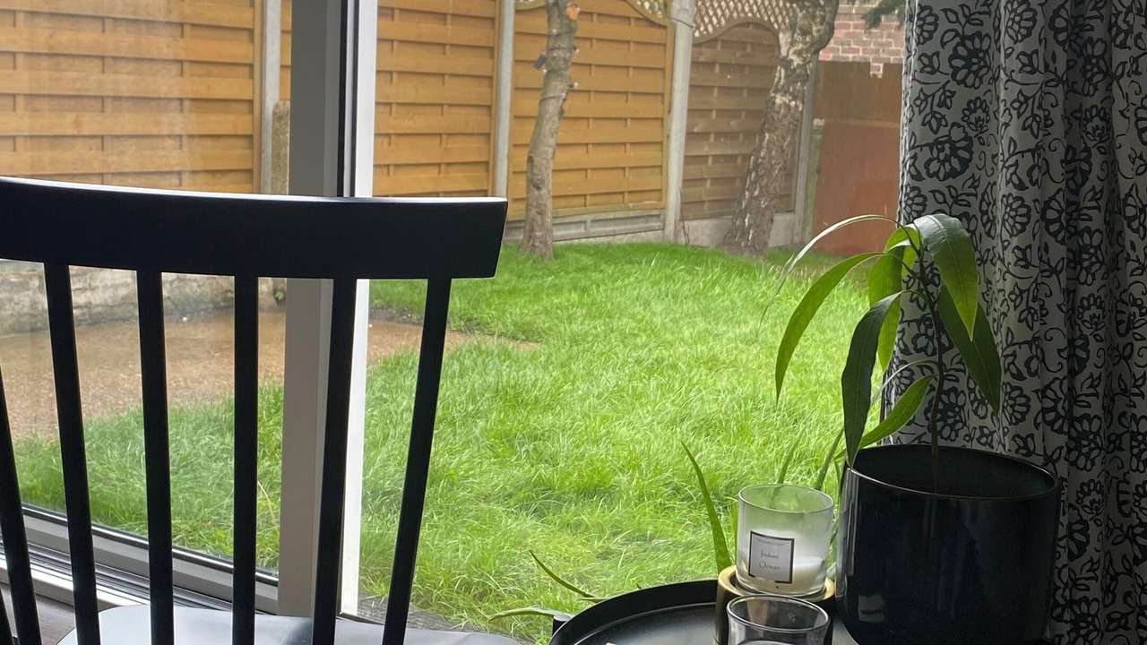 Photo of Others in Lee