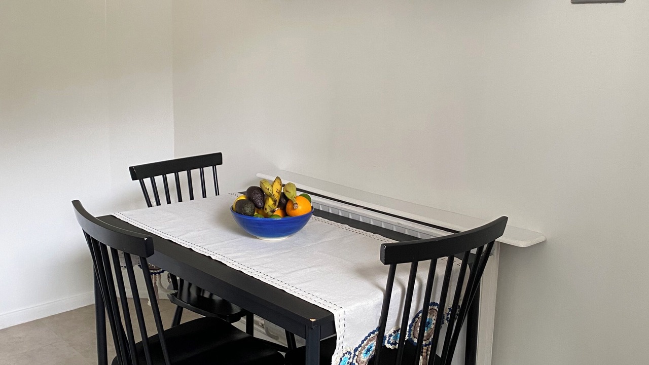 Photo of Others in Lee