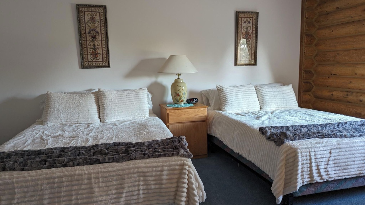 Photo of Bedroom in Hot Springs