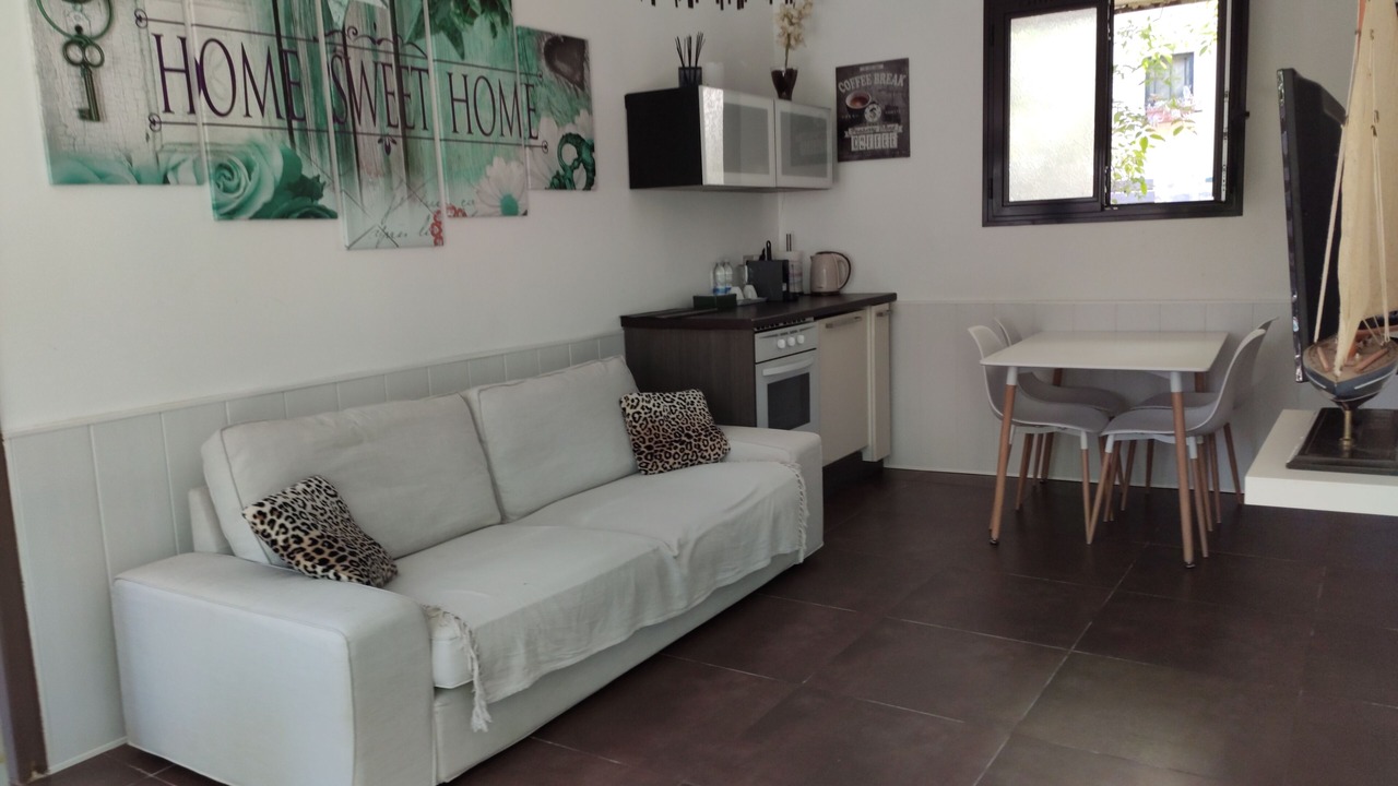 Photo of Livingroom in Peret