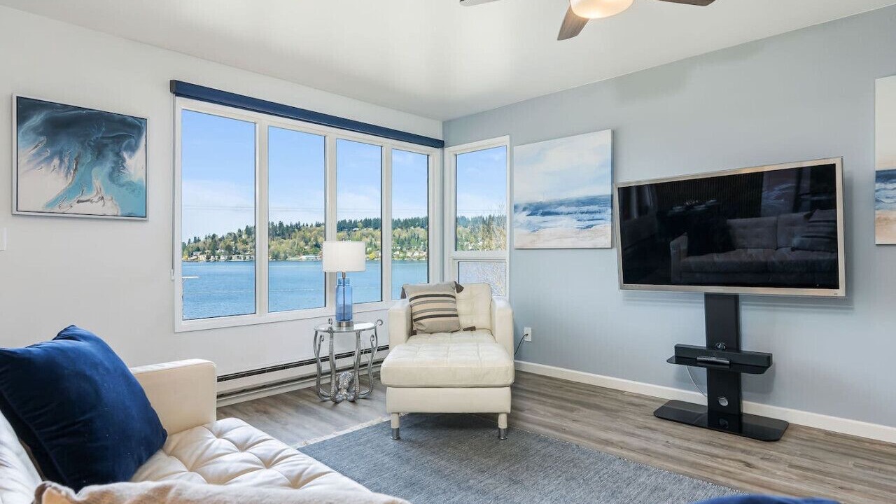 Photo of Livingroom in Kennydale