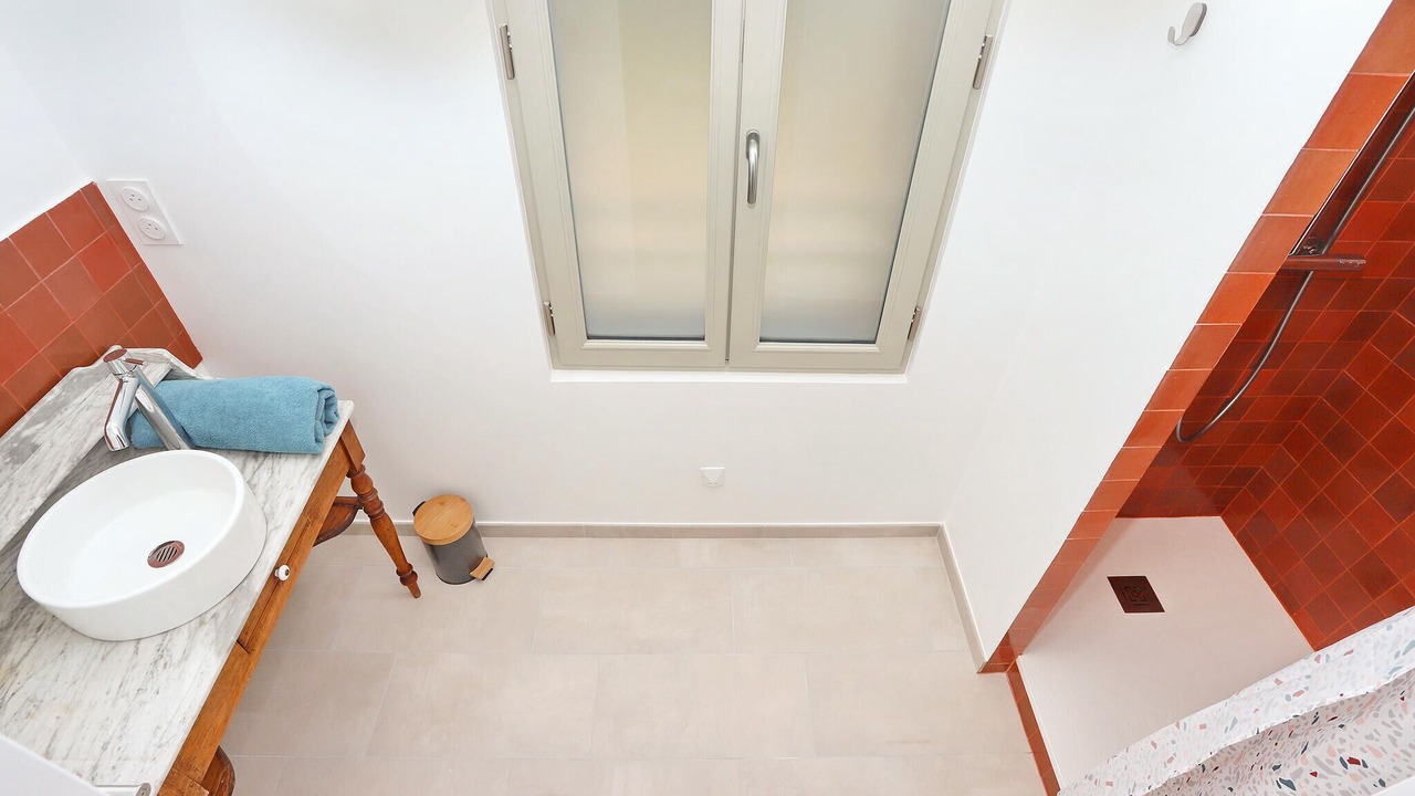 Photo of Bathroom in Le Minihic-sur-Rance