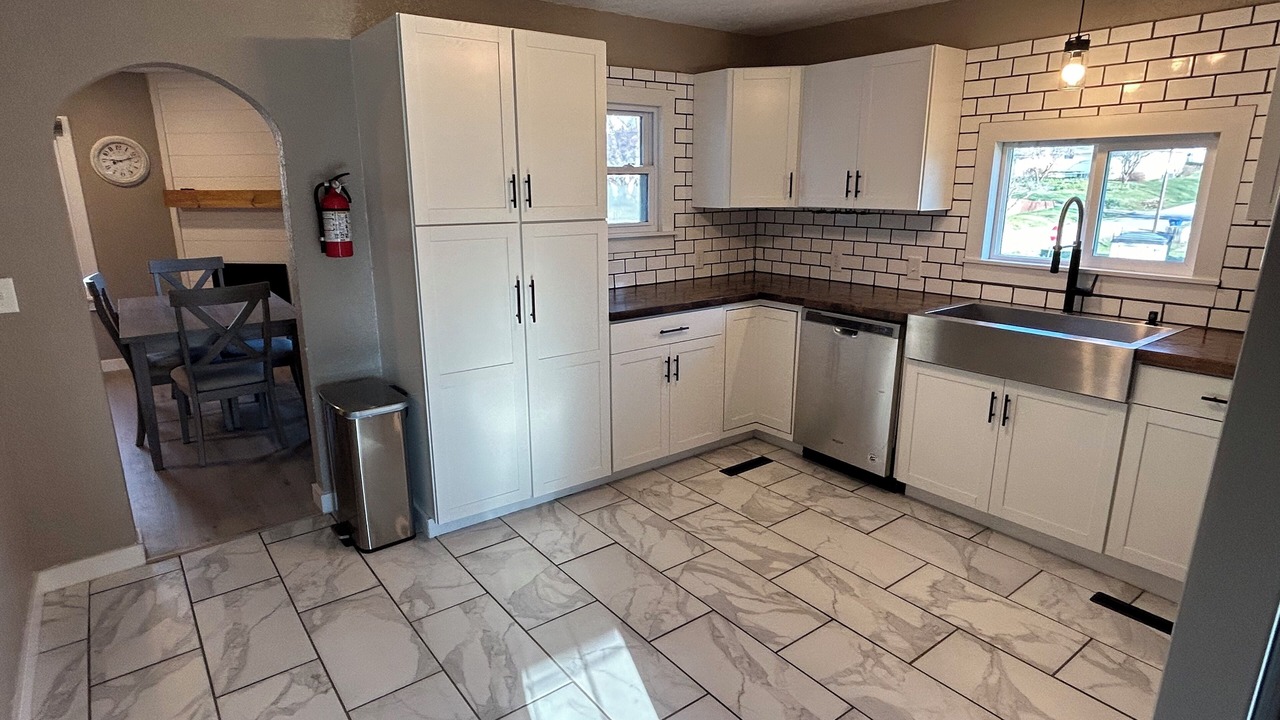 Photo of Kitchen in Gallatin