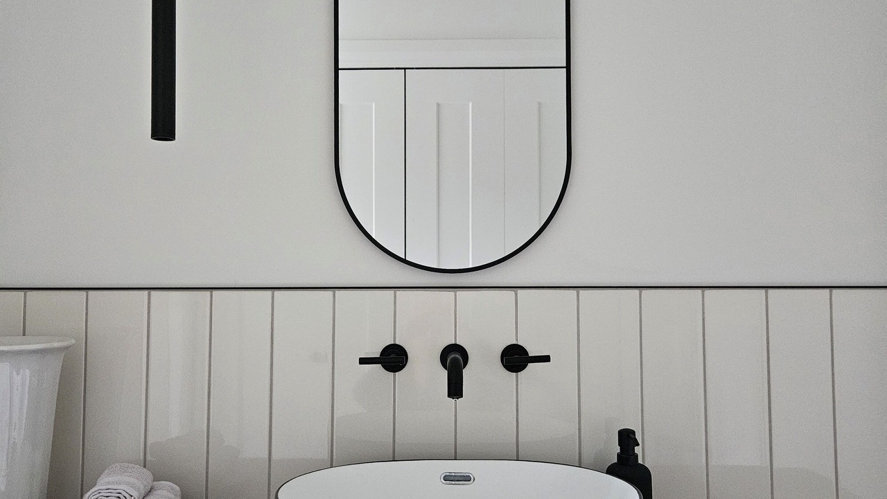 Photo of Bathroom in Adstock