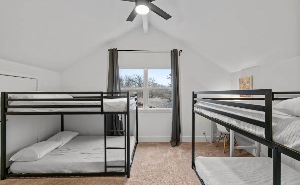 Photo of Bedroom in McNeil