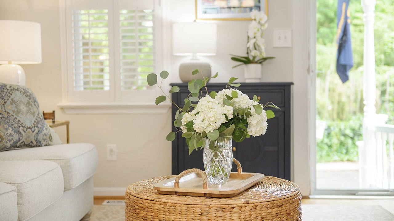 Photo of Livingroom in Murray Hill