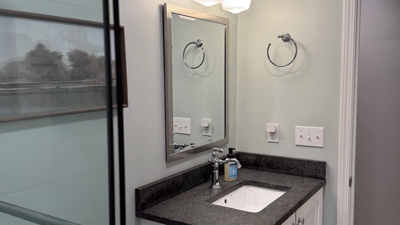 Photo of Bathroom in Oakland
