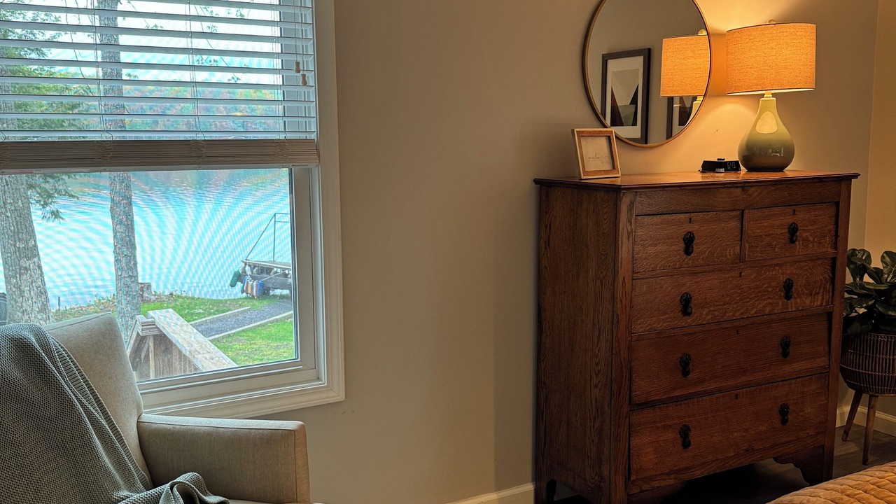 Photo of Bedroom in Oakland