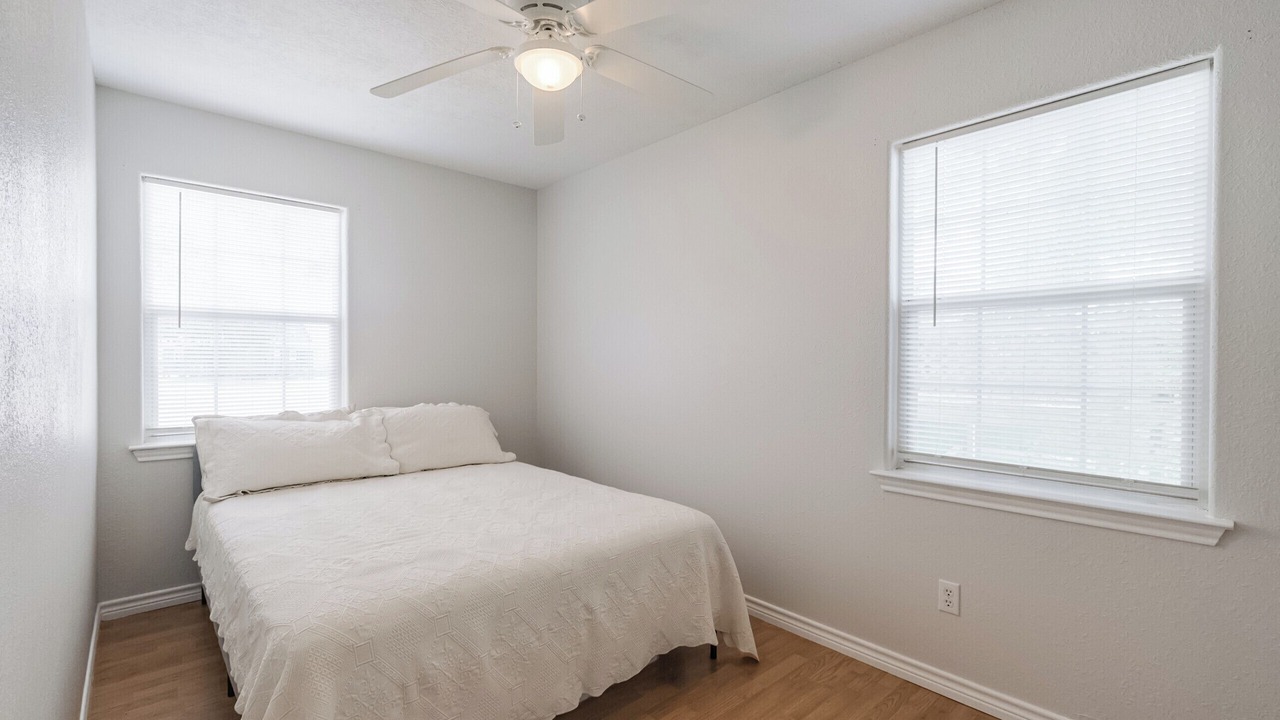 Photo of Bedroom in Livingston