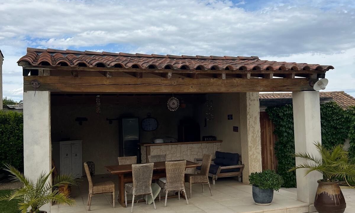 Photo of Outdoor in Bedarrides
