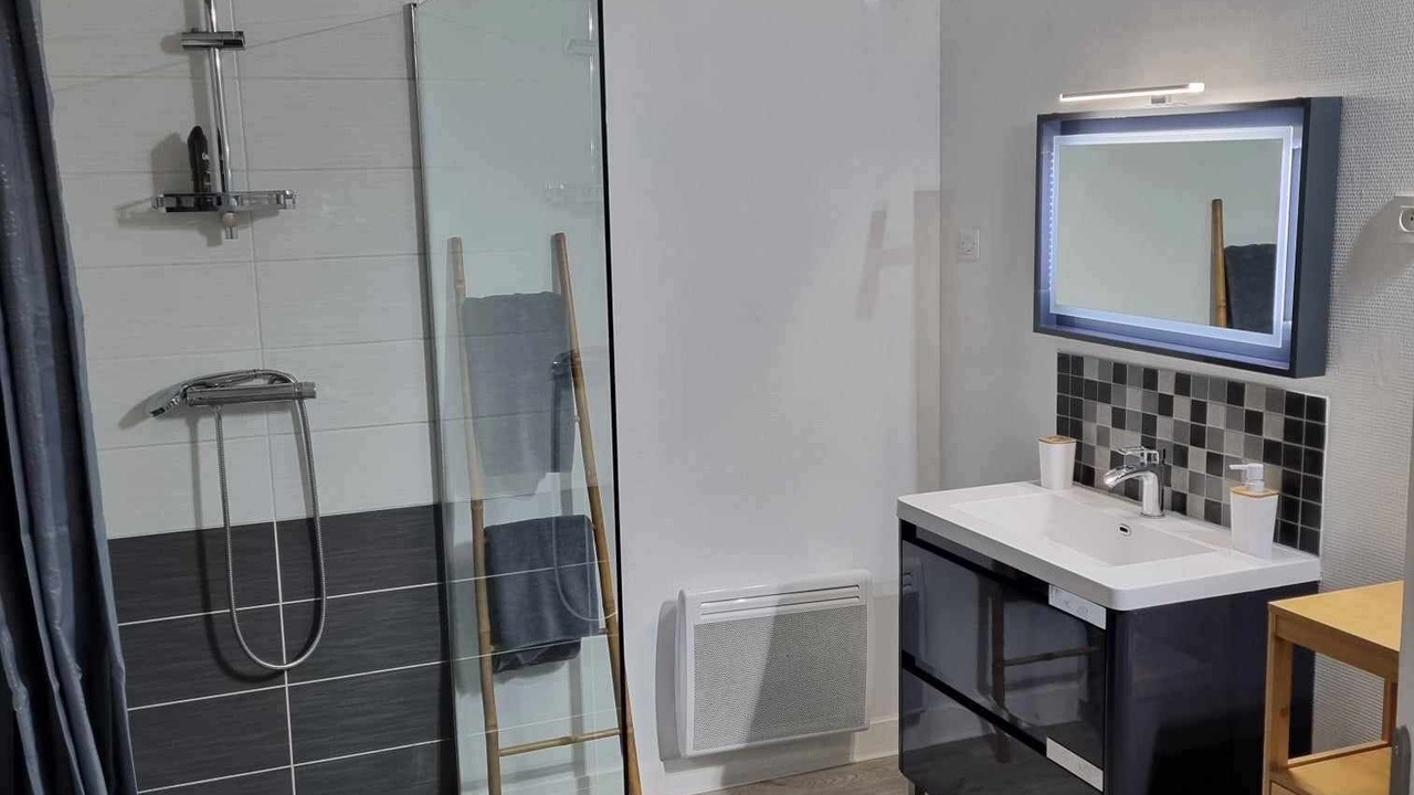 Photo of Bathroom in Juillac-le-Coq