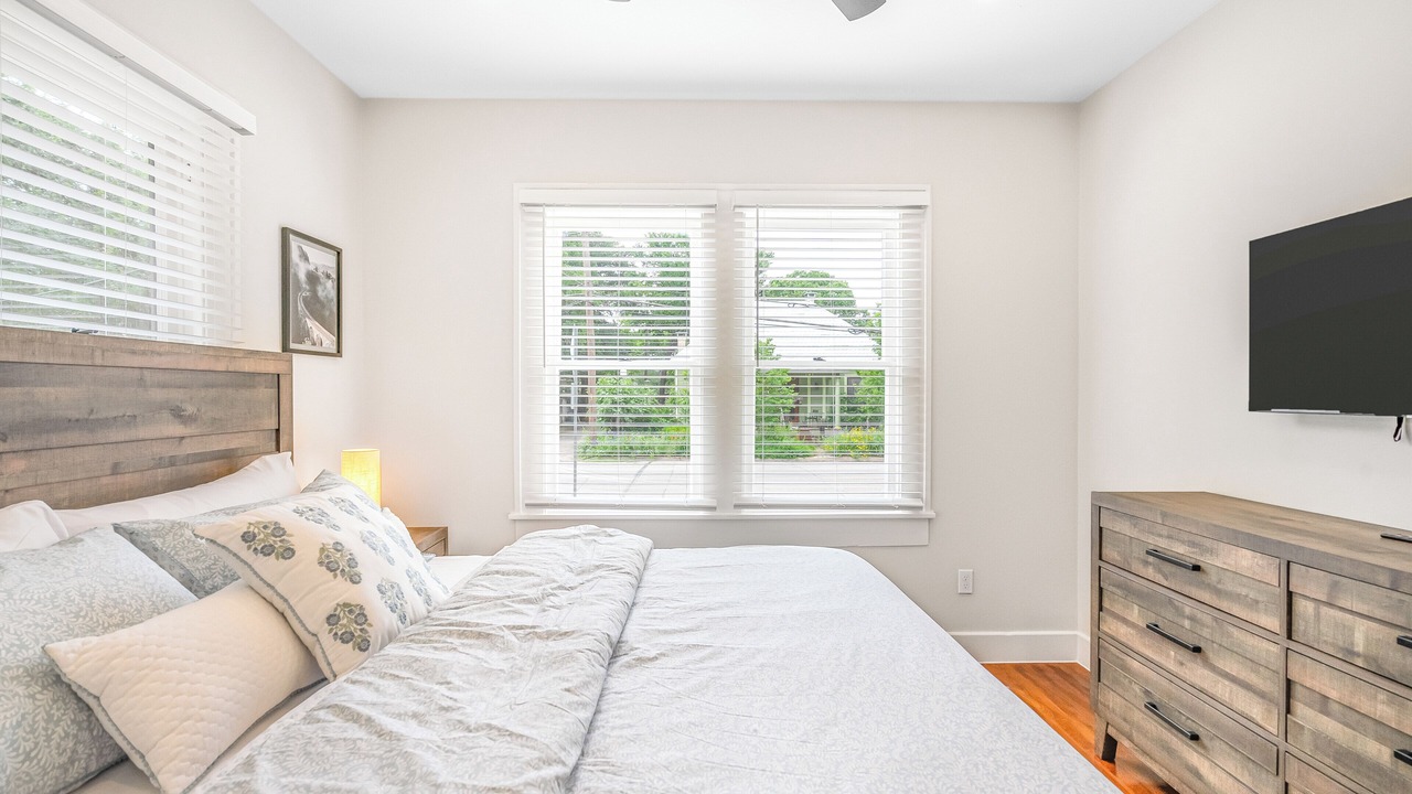 Photo of Bedroom in Hyde Park