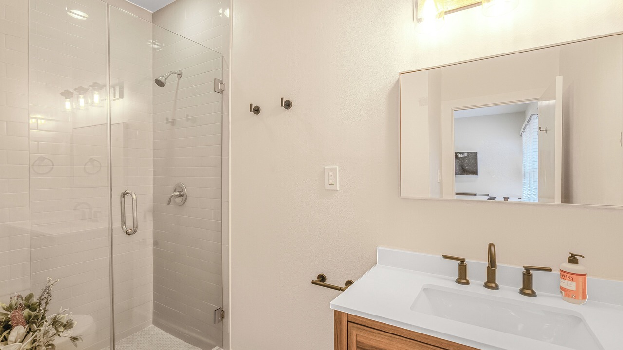 Photo of Bathroom in Hyde Park