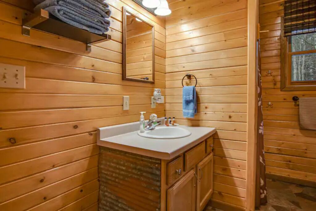 Photo of Bathroom in New Lisbon