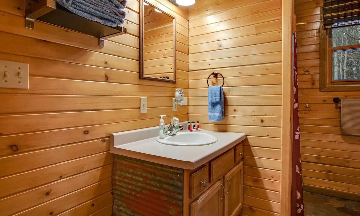 Photo of Bathroom in New Lisbon