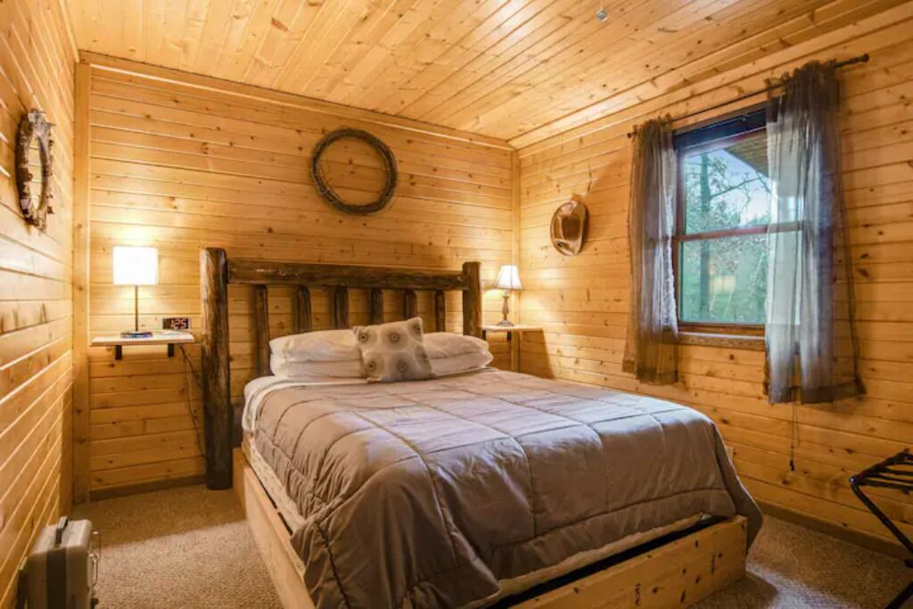 Photo of Bedroom in New Lisbon