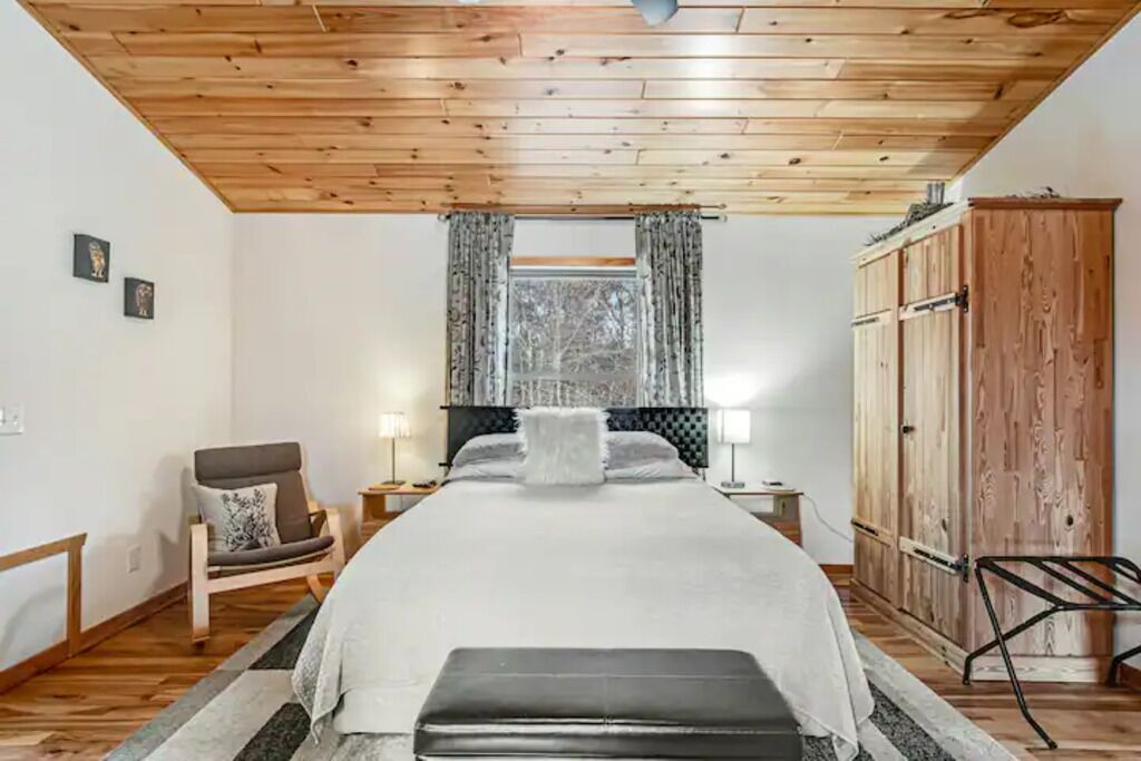 Photo of Bedroom in New Lisbon