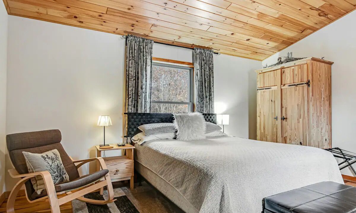 Photo of Bedroom in New Lisbon