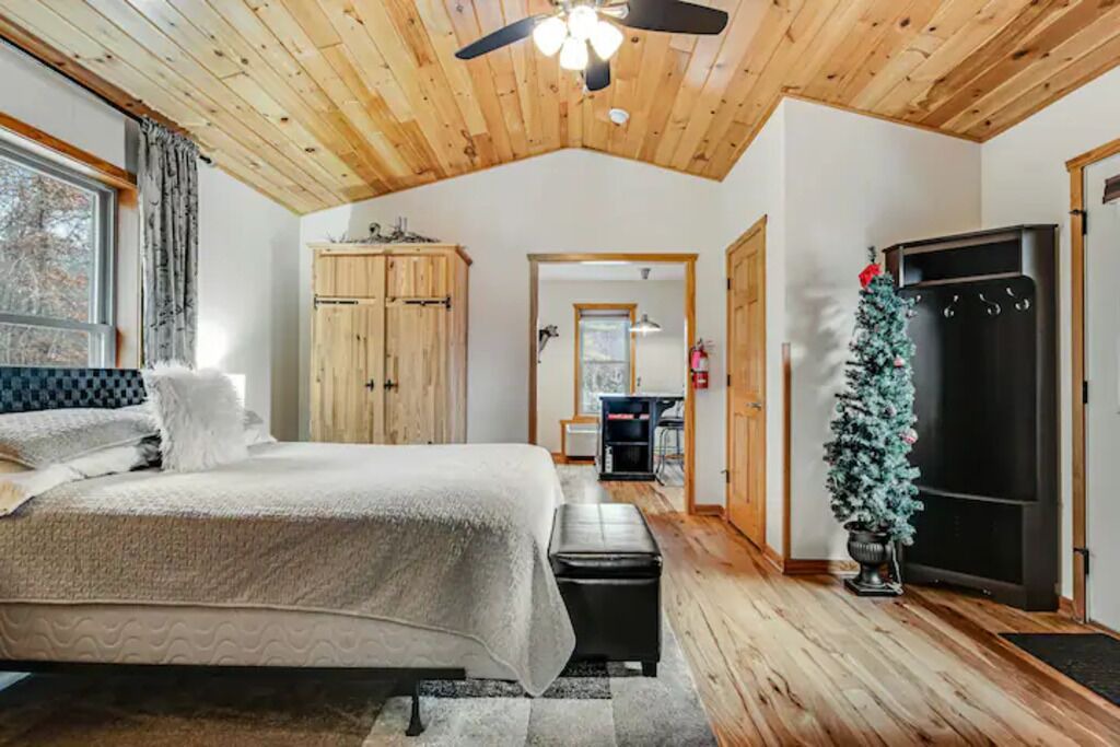 Photo of Bedroom in New Lisbon
