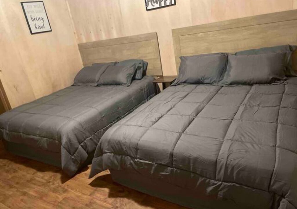 Photo of Bedroom in Eminence