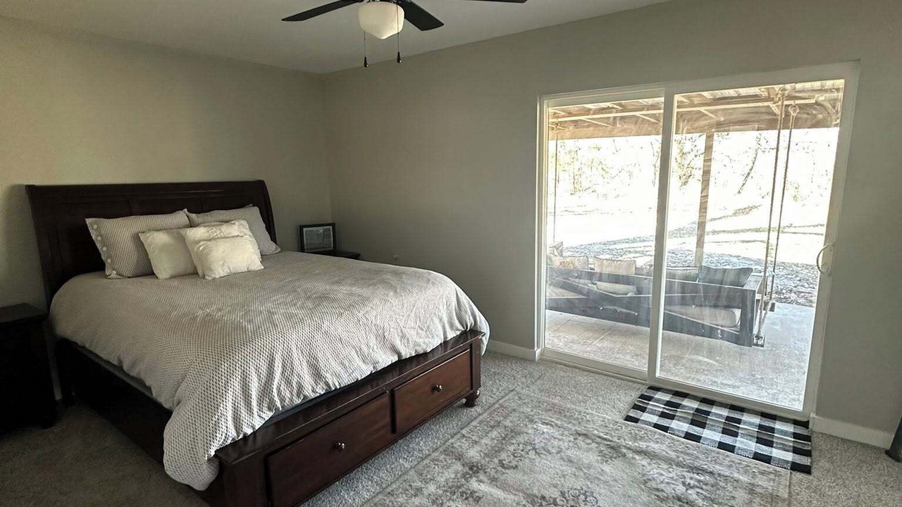 Photo of Bedroom in Greenfield