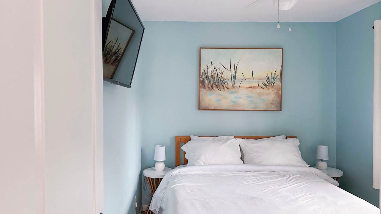 Photo of Bedroom in Saugatuck