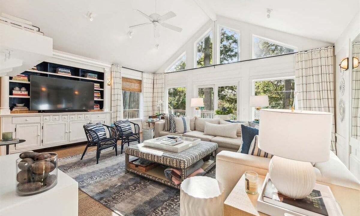 Photo of Bedroom in Arch Cape