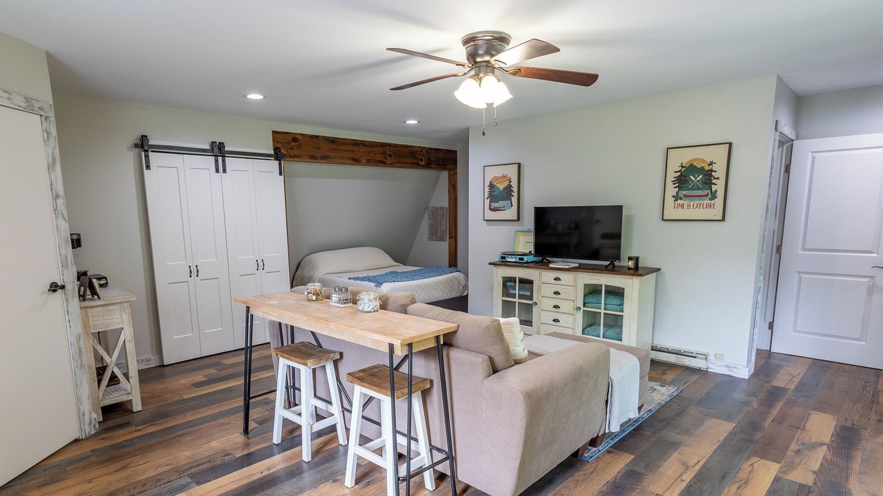 Photo of Bedroom in Canandaigua