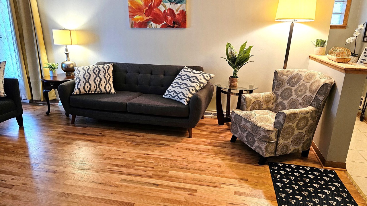 Photo of Livingroom in Franklin Park