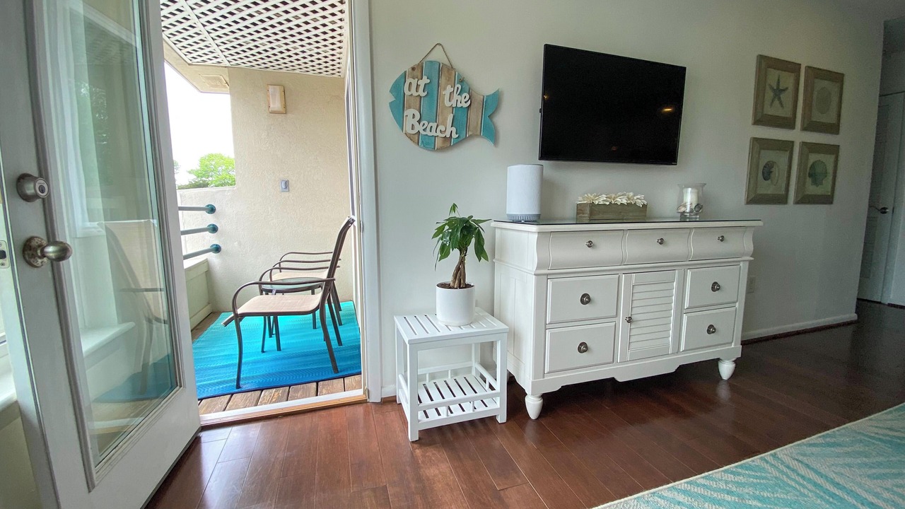 Photo of Patio Balcony in Northeast Virginia Beach