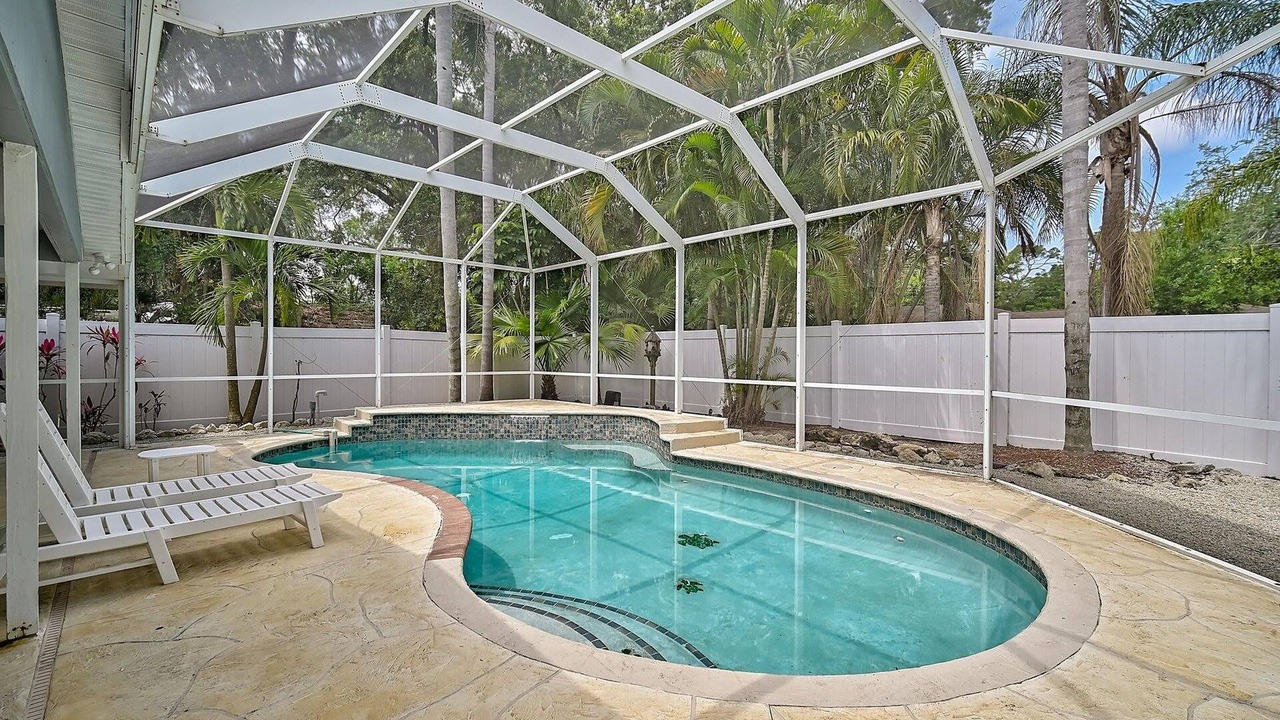 Photo of Outdoor in River District