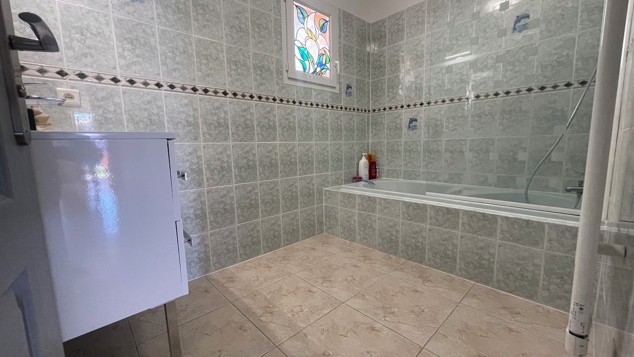 Photo of Bathroom in Banyuls-dels-Aspres