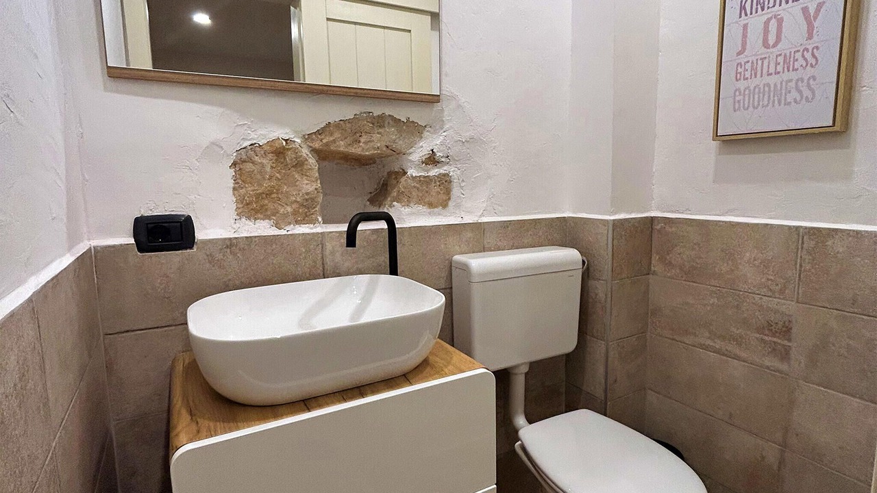 Photo of Bathroom in Gabonjin