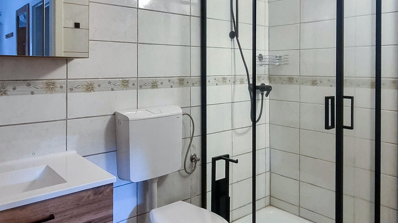 Photo of Bathroom in Gabonjin