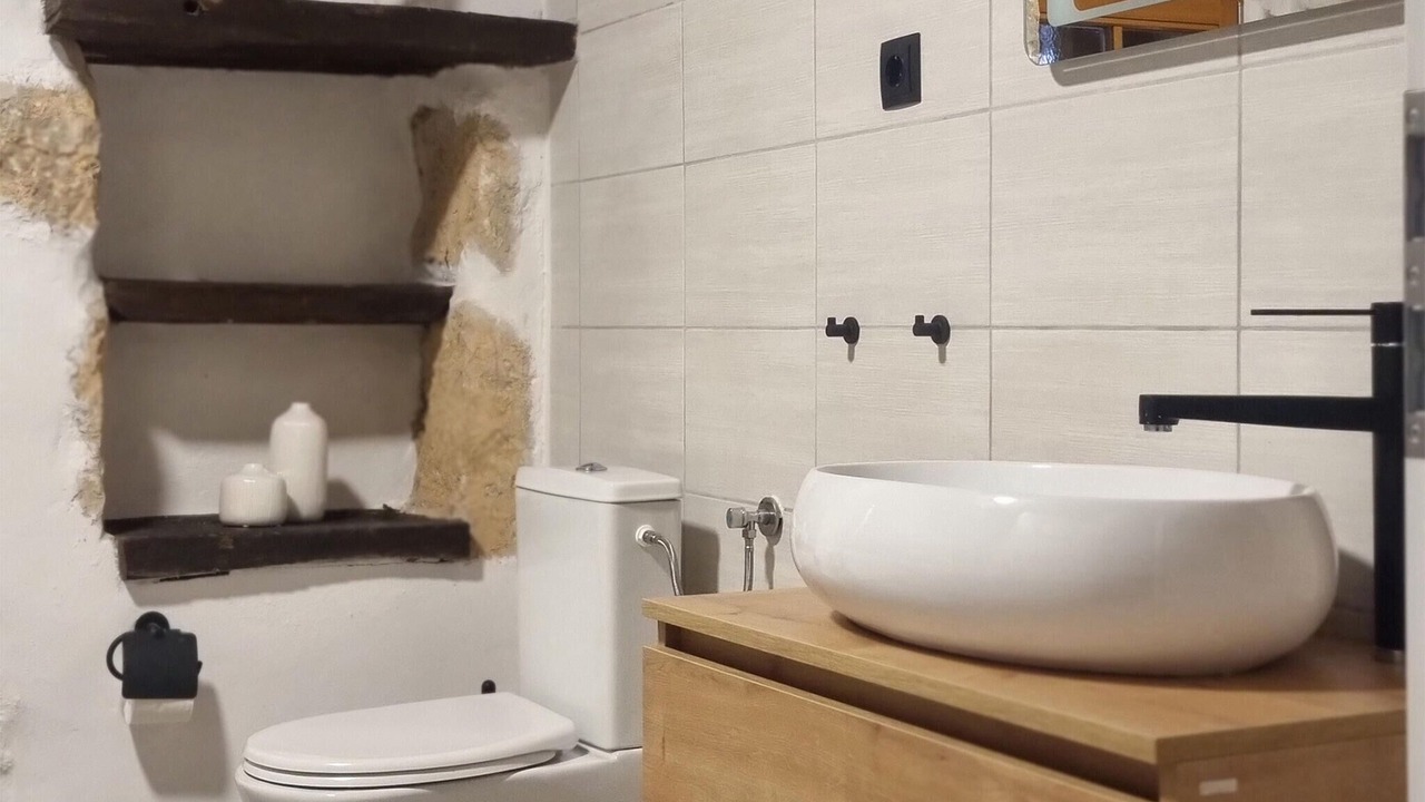 Photo of Bathroom in Gabonjin