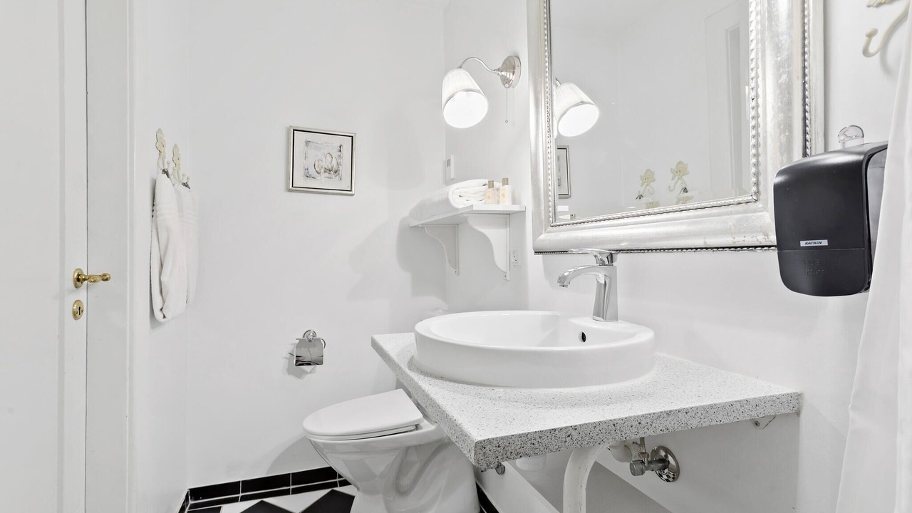 Photo of Bathroom in Brovst