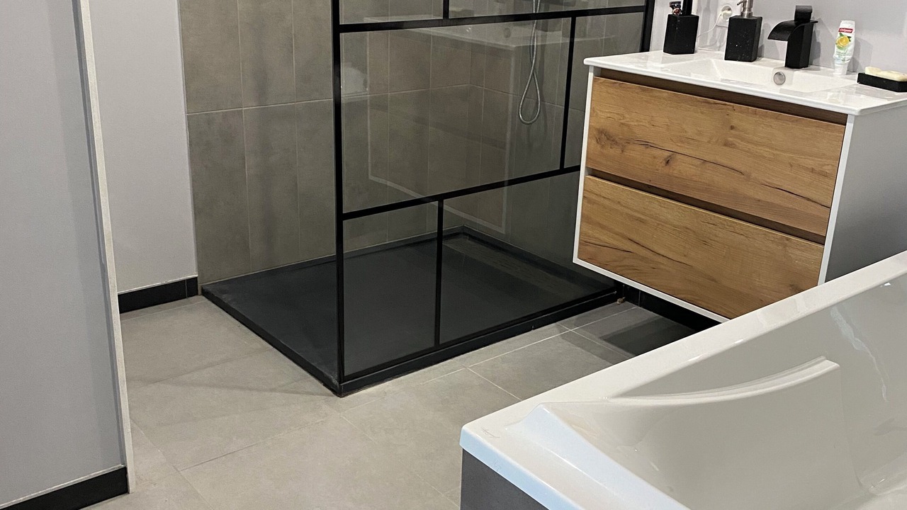 Photo of Bathroom in Le Cres
