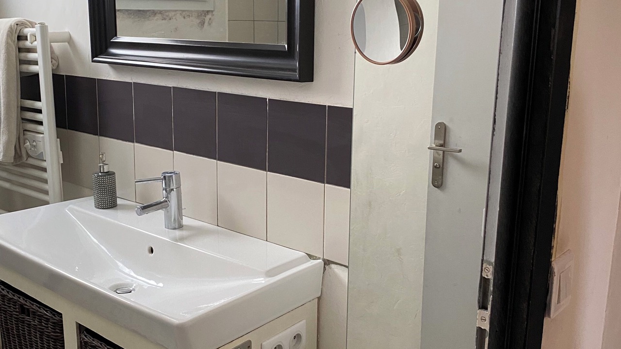 Photo of Bathroom in Le Cres