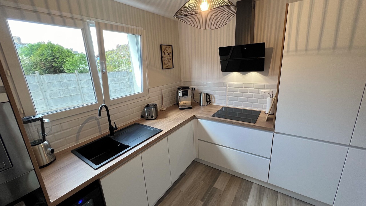 Photo of Kitchen in Saint-Honore - Jeanne d'Arc