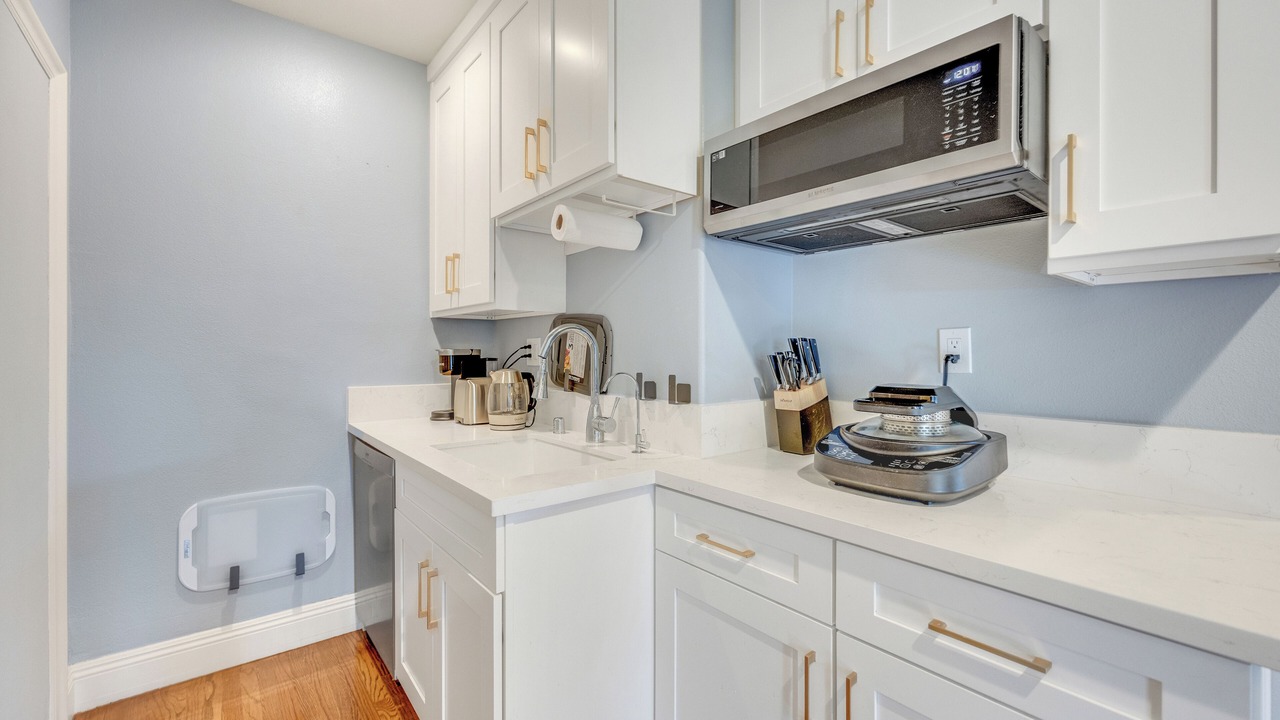 Photo of Kitchen in East Pasadena