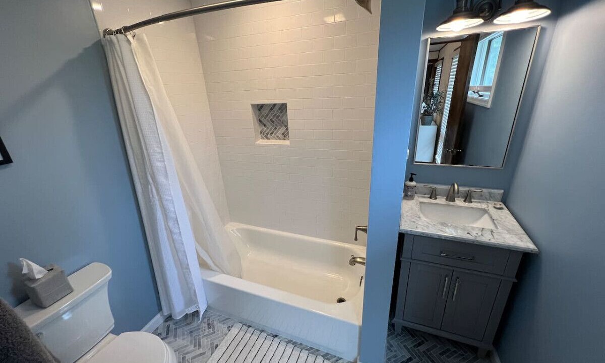 Photo of Bathroom in Chester Gap