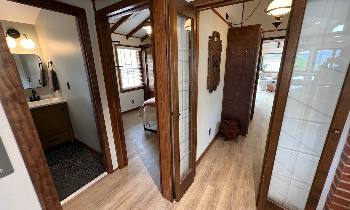 Photo of Bedroom in Chester Gap