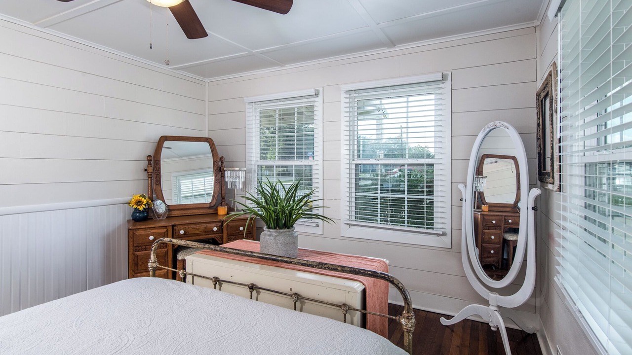 Photo of Bedroom in Tomball
