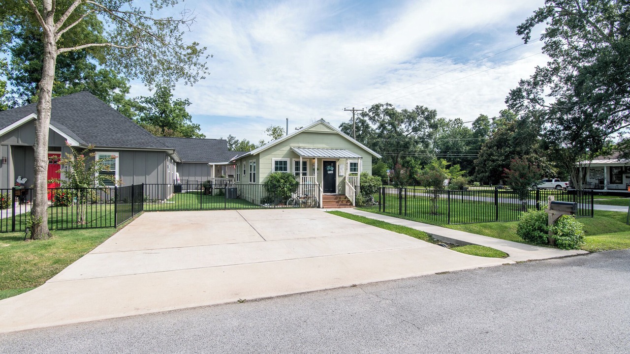 Photo of Outdoor in Tomball