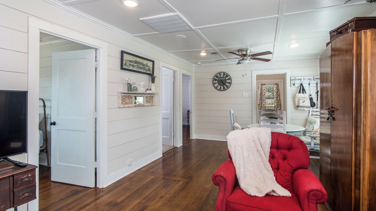 Photo of Livingroom in Tomball